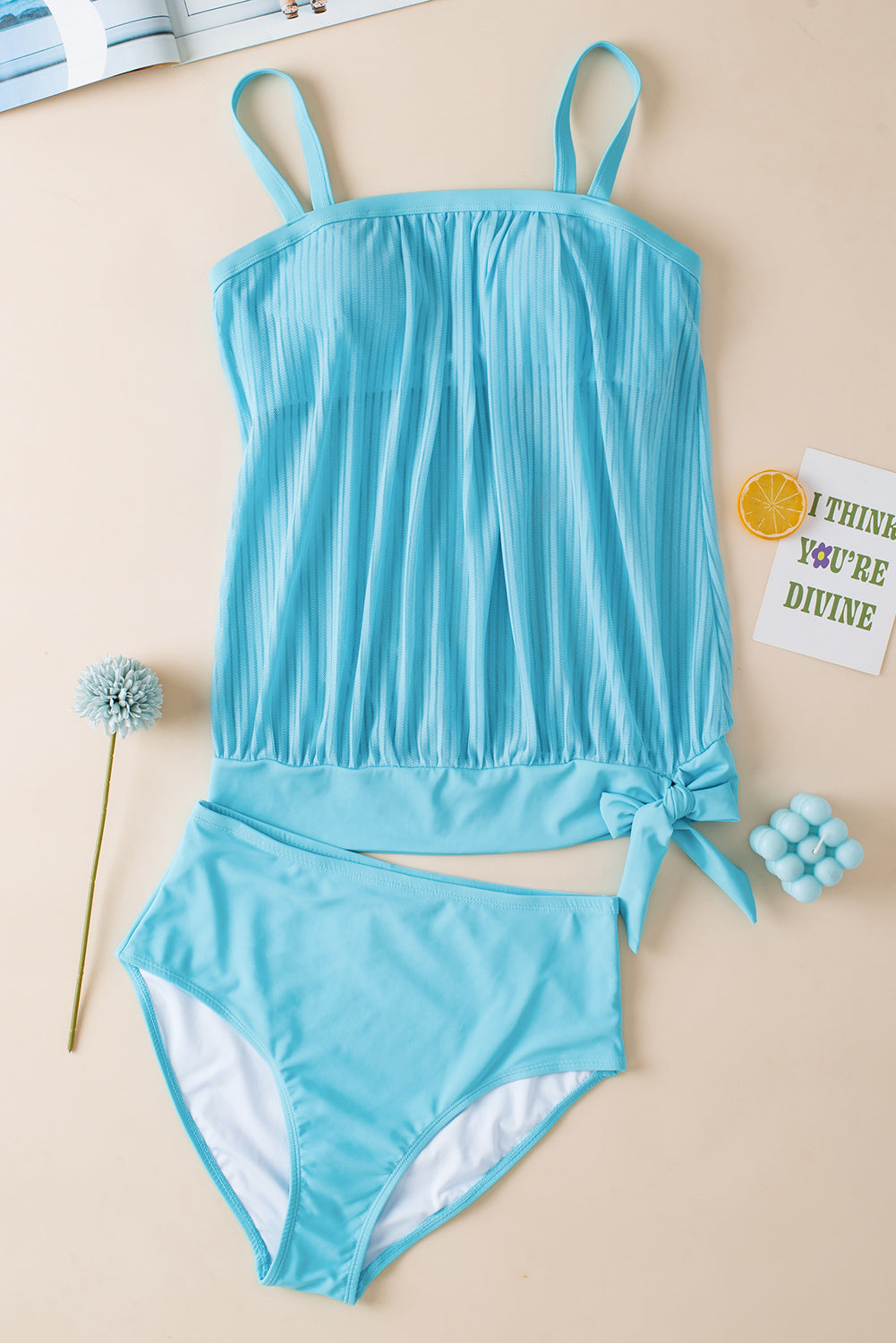 Traje de baño tankini con dobladillo anudado
