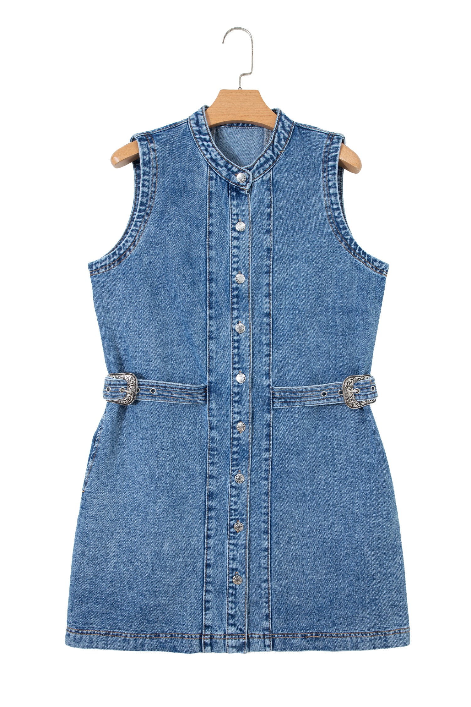 Vestido corto de mezclilla sin mangas con botones