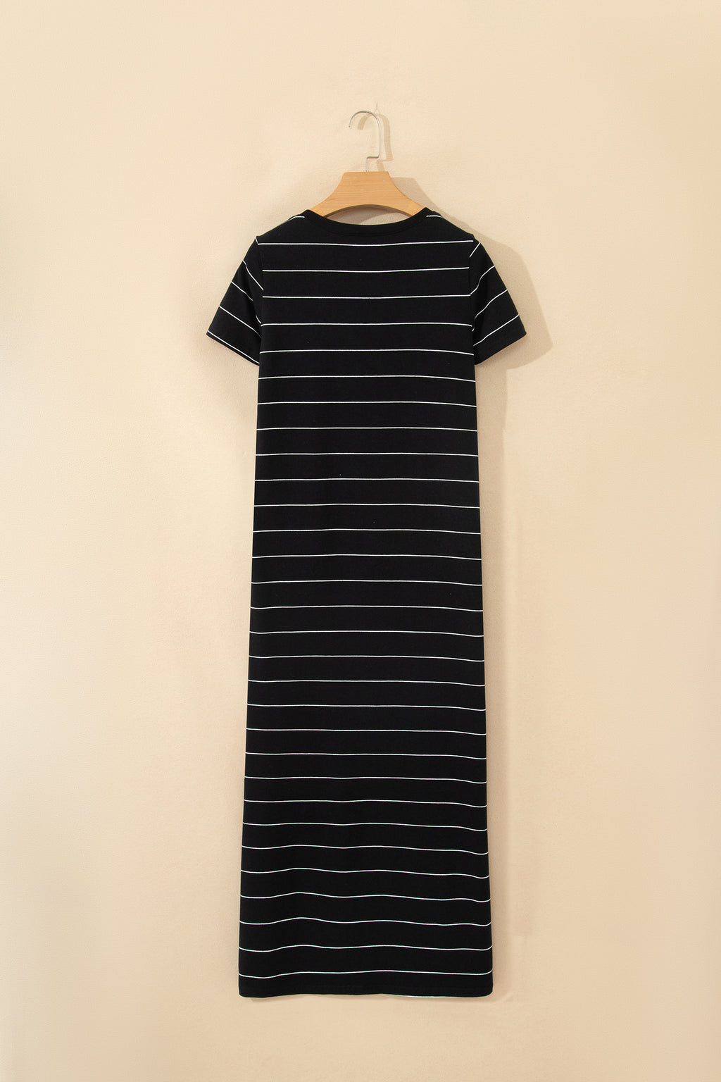 Vestido largo estilo camiseta informal con abertura lateral