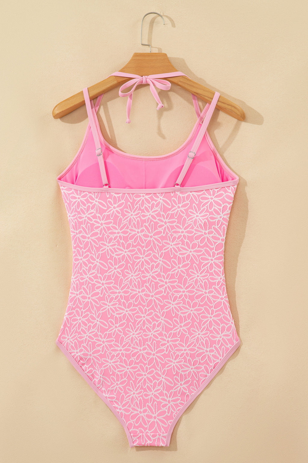 Traje de baño de una pieza con tirantes finos