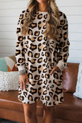 Vestido estilo camiseta recto estampado de leopardo