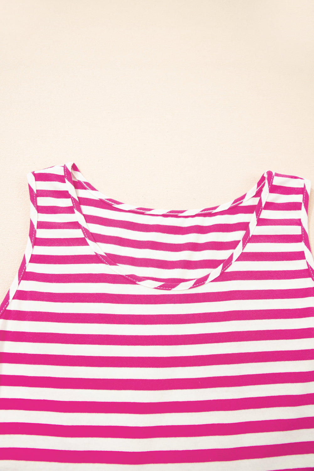 Rose Stripe U Neck Maneveless Fit