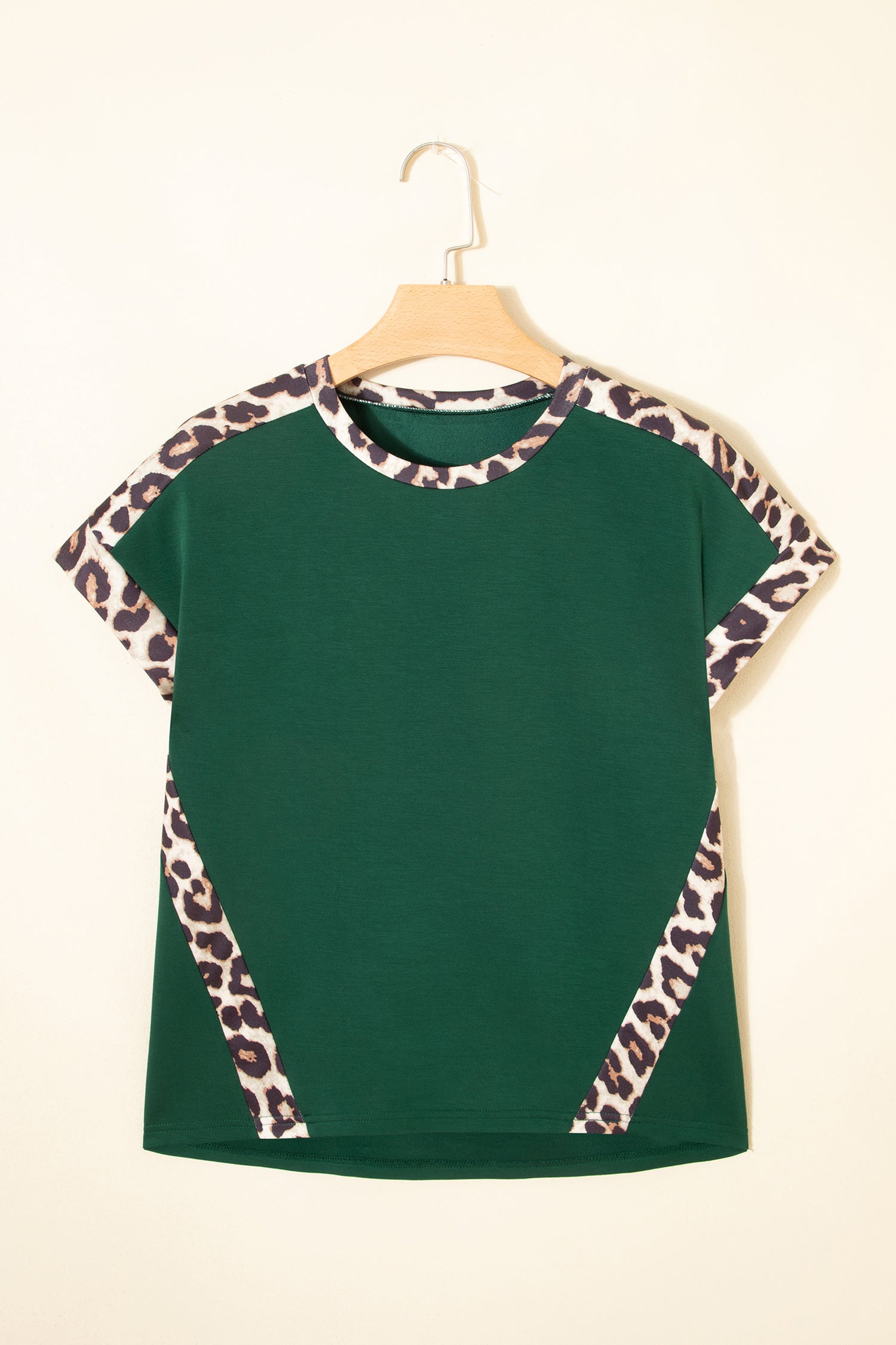 Camiseta holgada con cuello redondo
