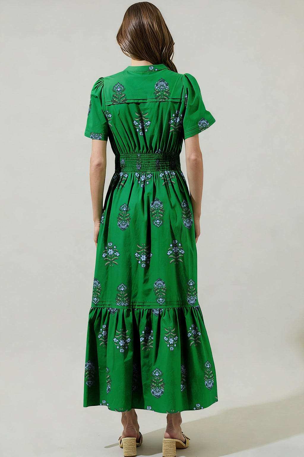 Vestido largo estampado floral cuello dividido