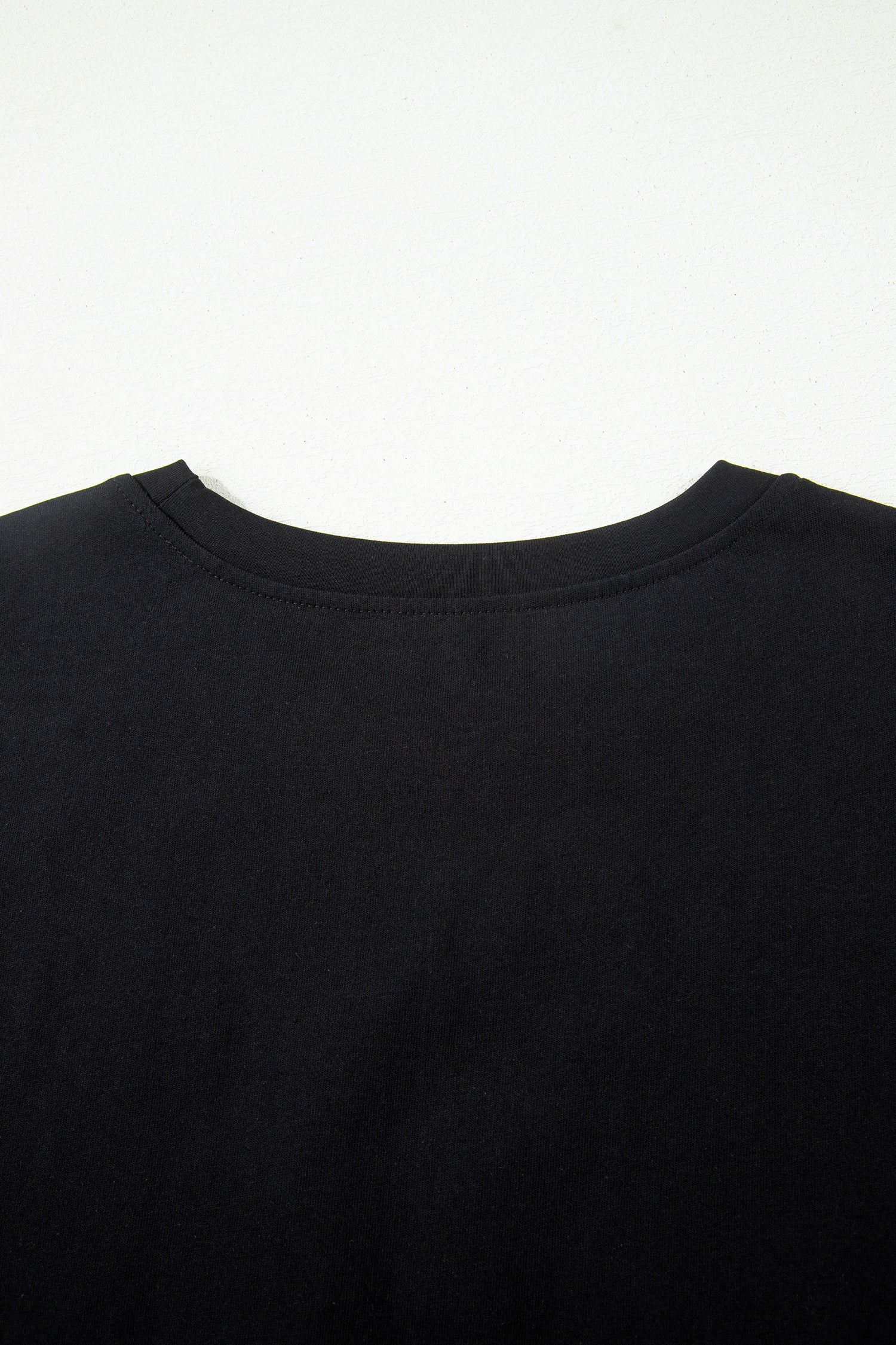 Camiseta con cuello redondo de algodón bordada
