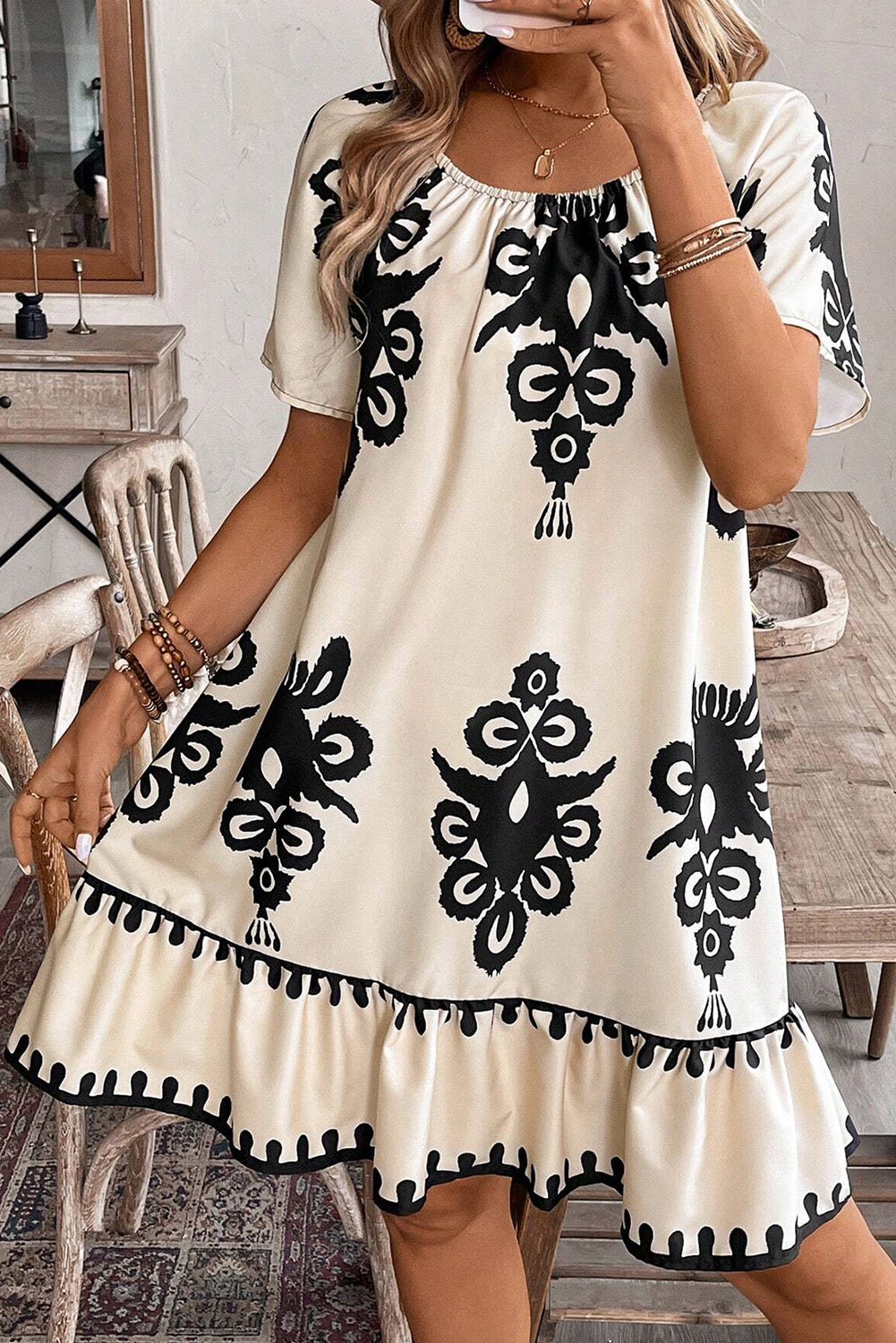 Vestido suelto de manga corta de albaricoque