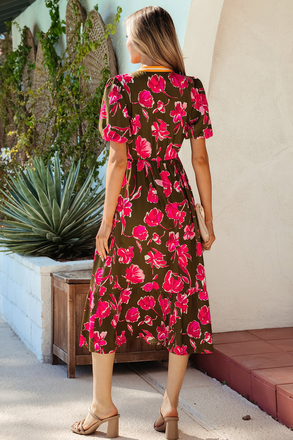 Vestido largo estampado floral ribete de rayas