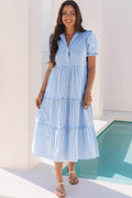 Vestido largo de vieiras de manga corta de burbuja de rayas azules