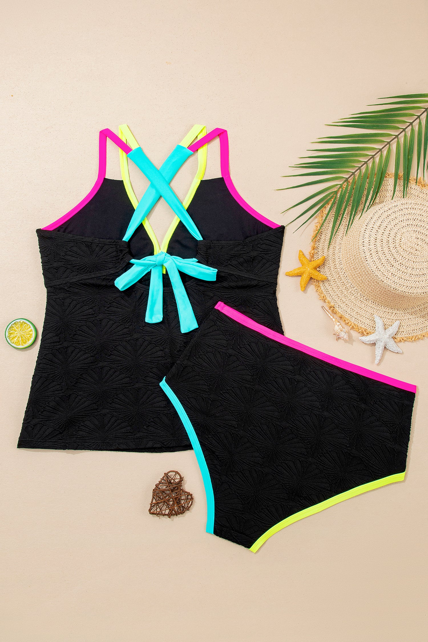 Conjunto de tankini sin espalda entrecruzado con cuello en V